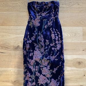 Strapless velvet blue floral Lulu's dress